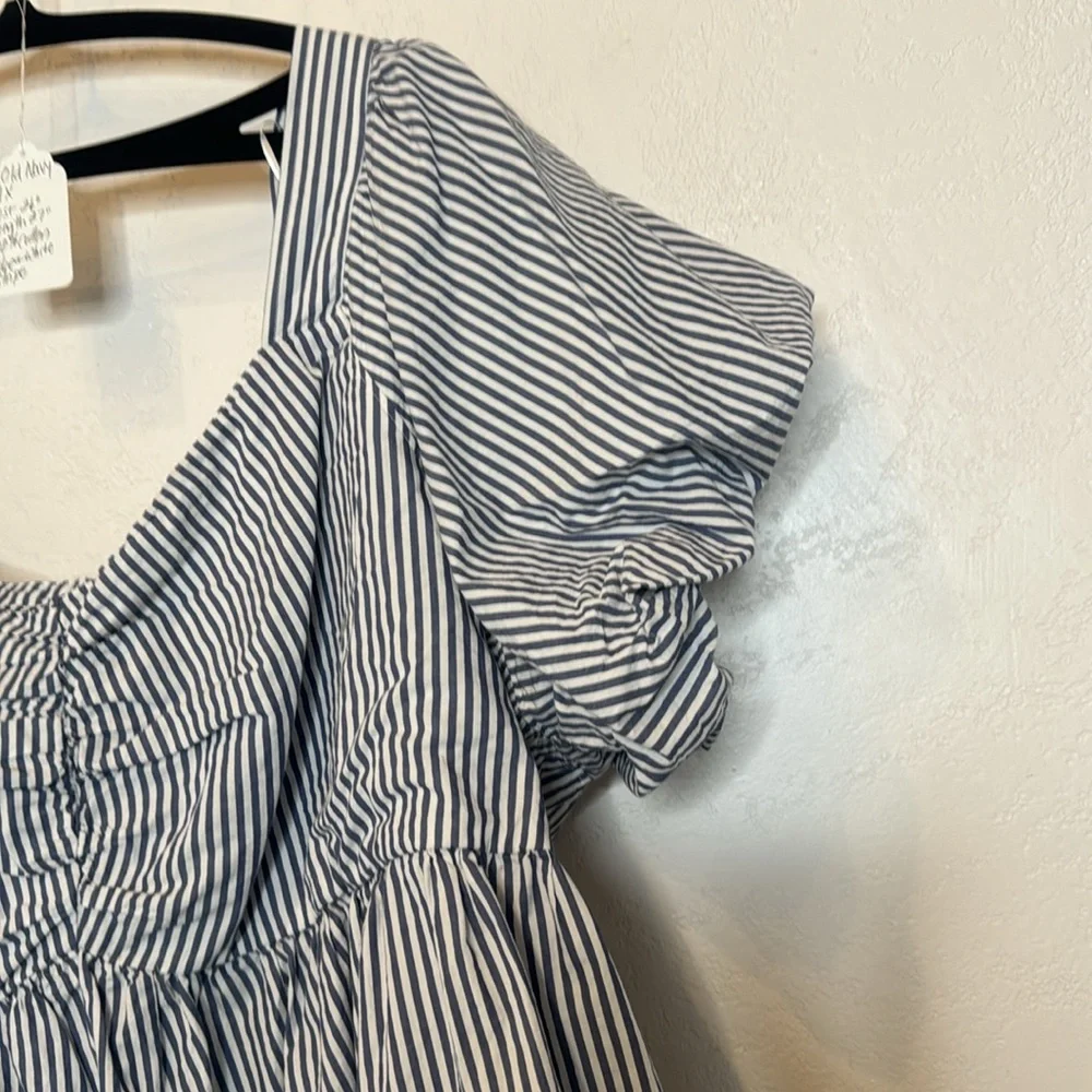 Old Navy Blue and White Striped Top with Puff Short Sleeves 4 X